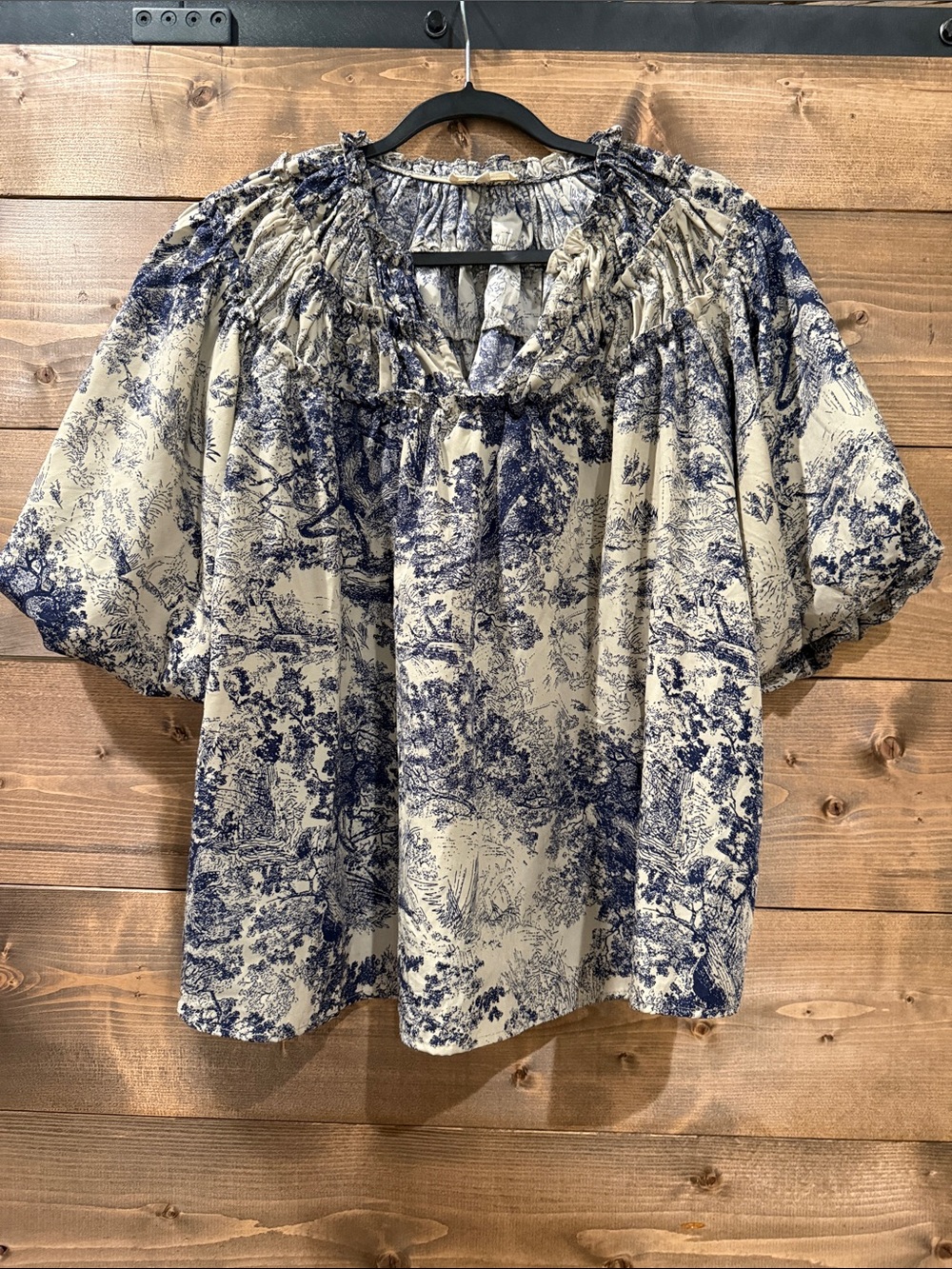 entro Blue & Cream Toile Peasant Blouse